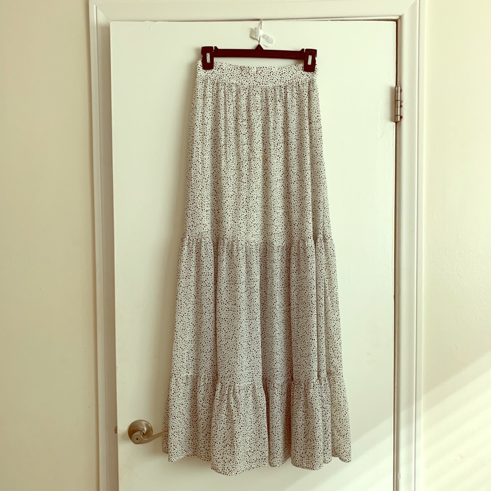 H&M Black and white splatter maxi skirt